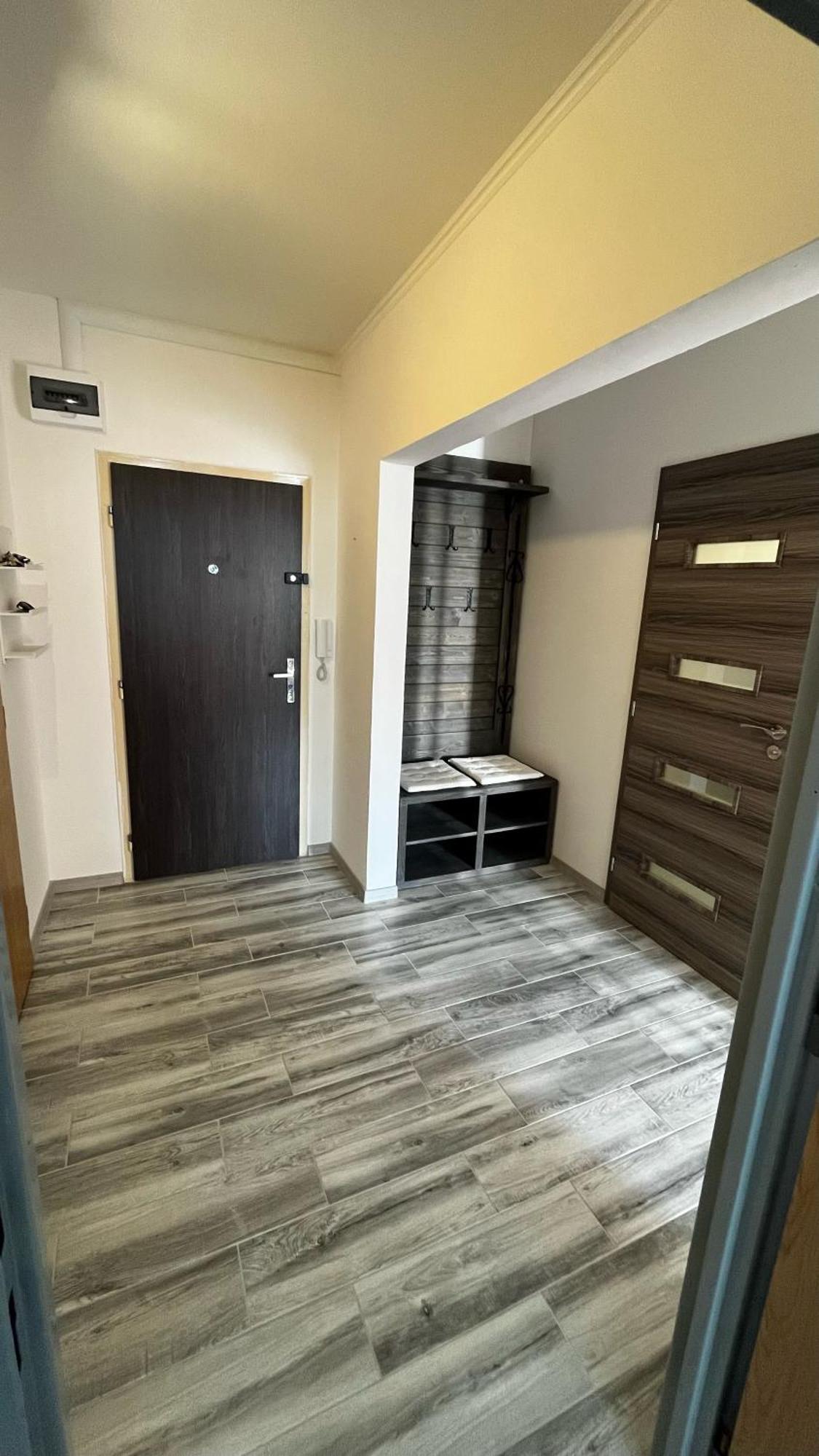 Apartman Bss Trenčín Esterno foto